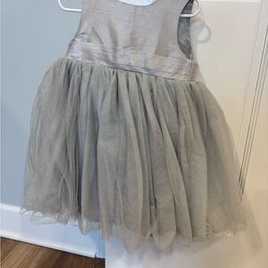 Elegant Silver Sleeveless Dress
